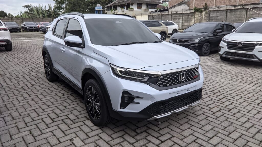 dealer mobil Honda Semarang